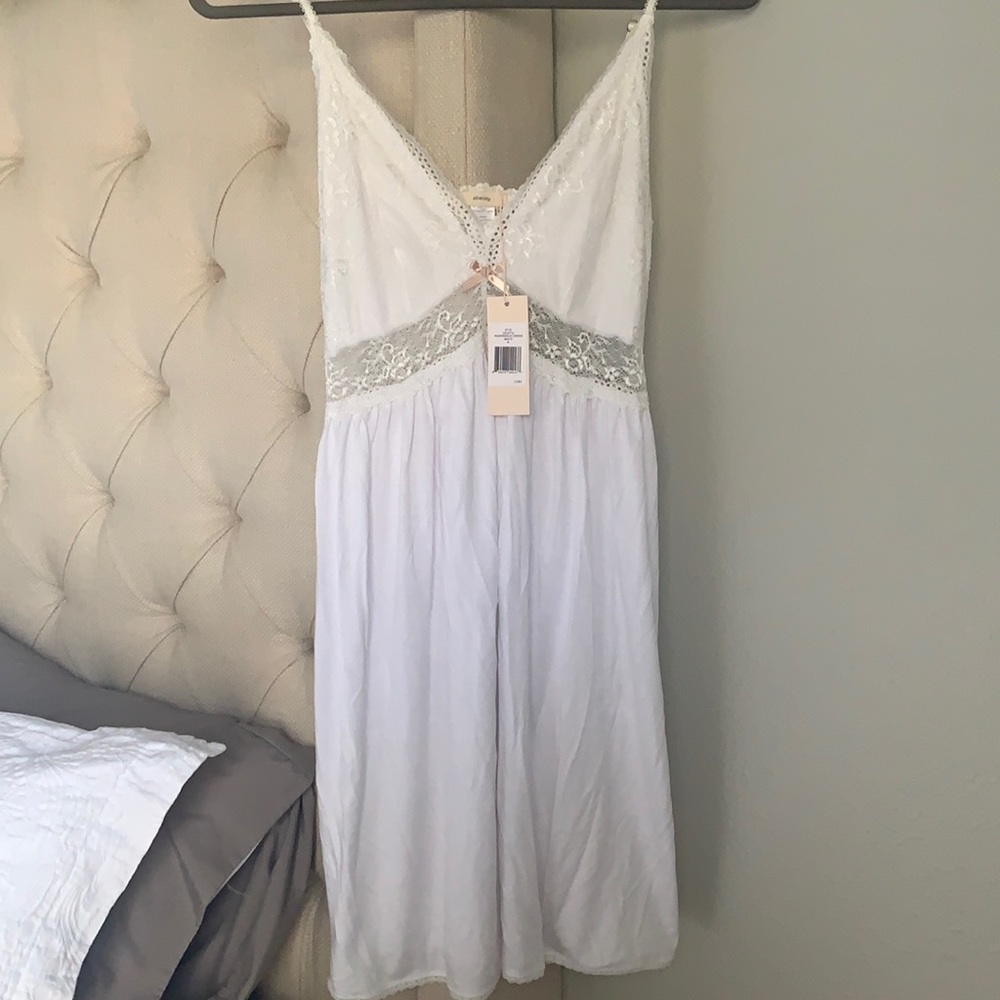 Eberjey Chemise Size M